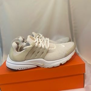 Nike Presto Triple White Shoes